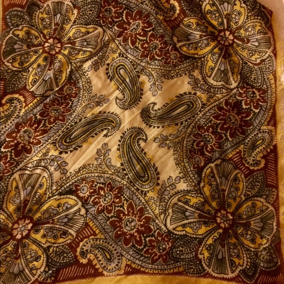 Madewell Square Scarf - Picture 2 of 4